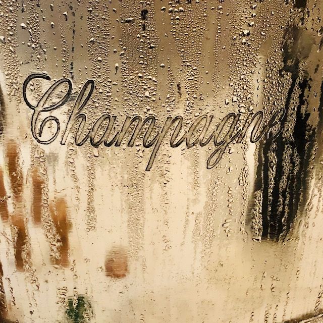 Champagner, sortenreine Exemplare im Vergleich (Juli)